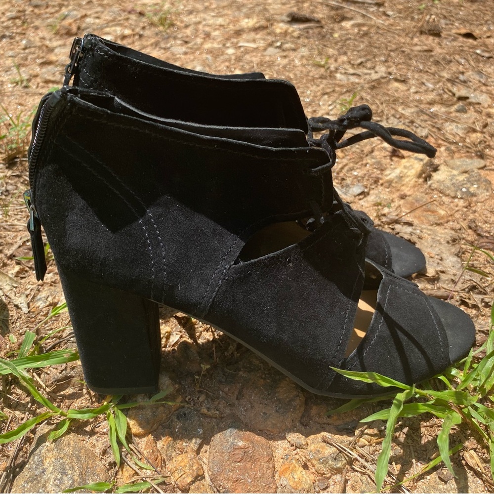 Black high heel sandals